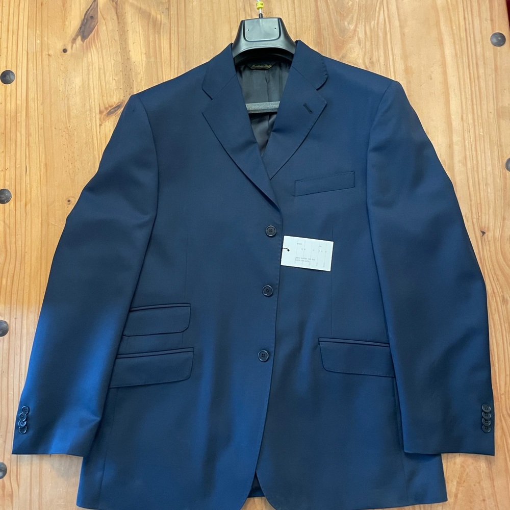 Sigillo Di Garanzia 44 Reg Navy Blue suit jacket.  Brand New